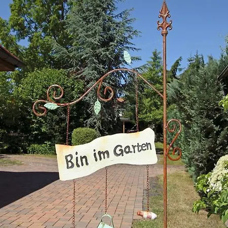 Feriendomizil Hoenow Hoppegarten Kamer foto