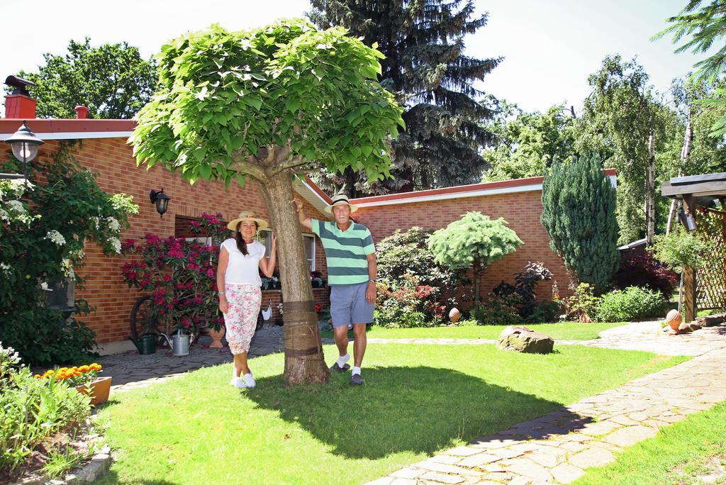 Feriendomizil Hoenow Holiday home *